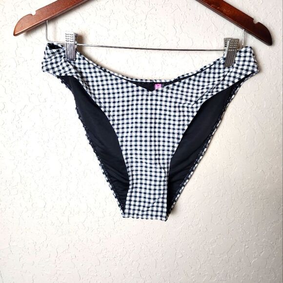 Betsey Johnson Underwire Bikini Ruffle Detail Swimsuit Black White Gingham XL - Picture 4 of 11